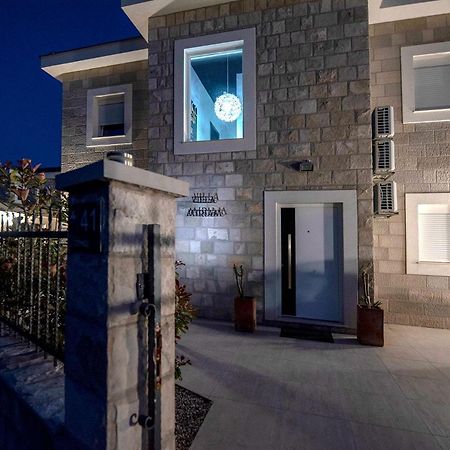 Luxury Villa Miriam With Private Pool And Jet Pool Near Dubrovnik Ivanica Ngoại thất bức ảnh